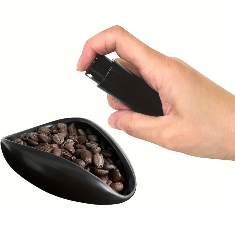 كوب سيراميك وزجاجة رذاذ